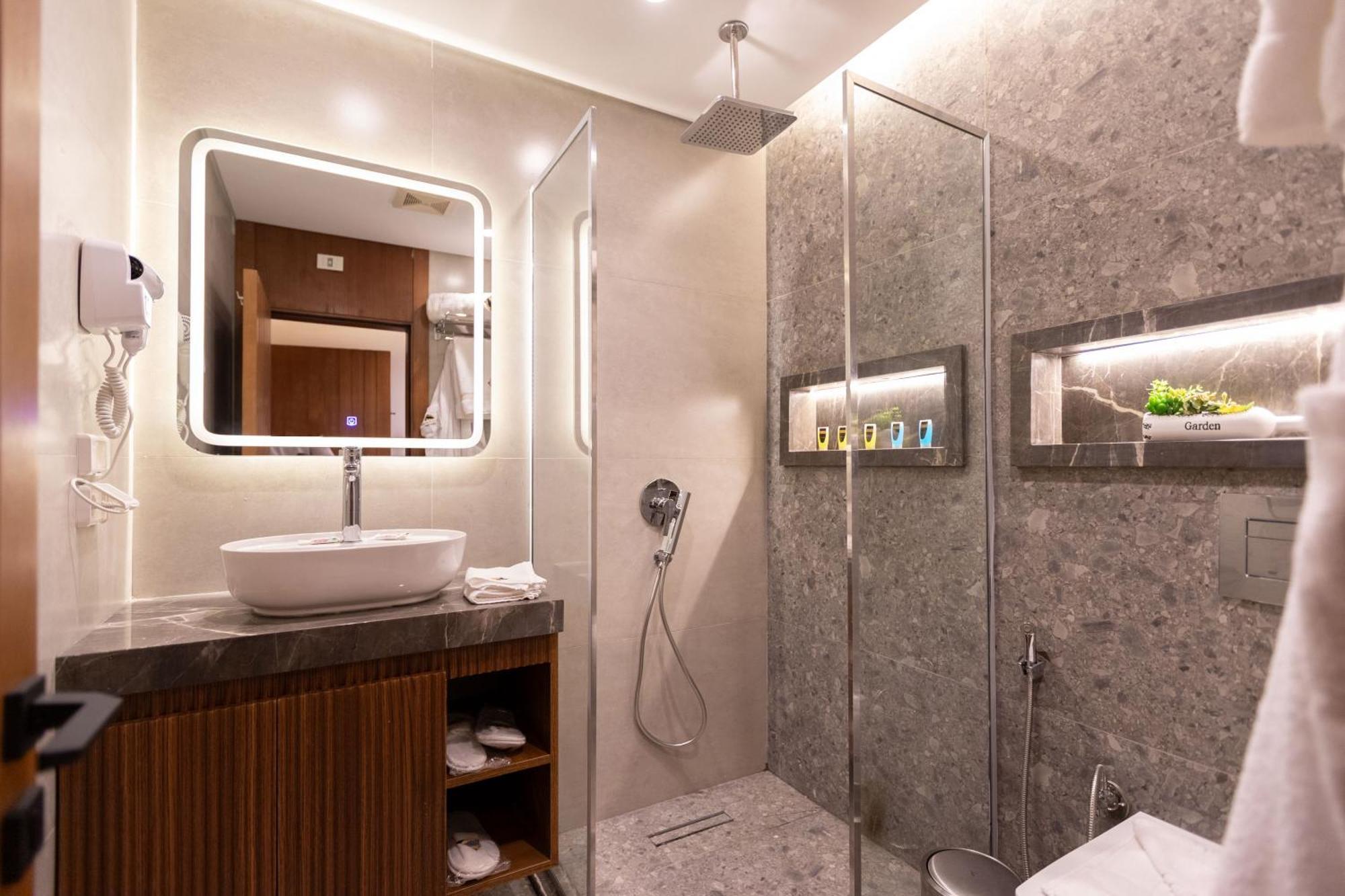 Galaxy Pyramids View Inn Kafrat al Jabal Exterior foto