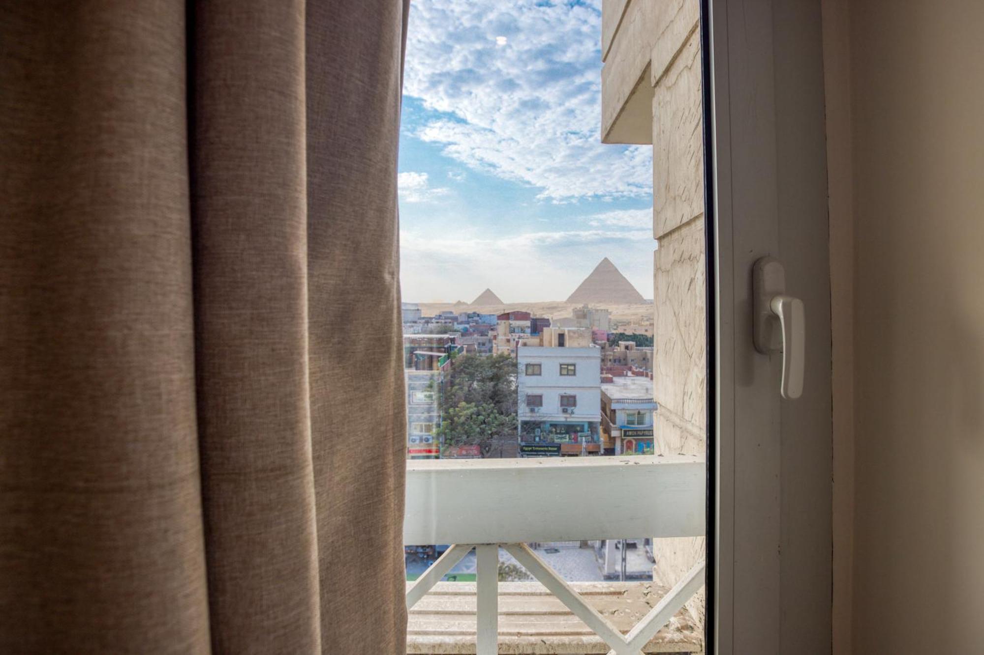 Galaxy Pyramids View Inn Kafrat al Jabal Exterior foto