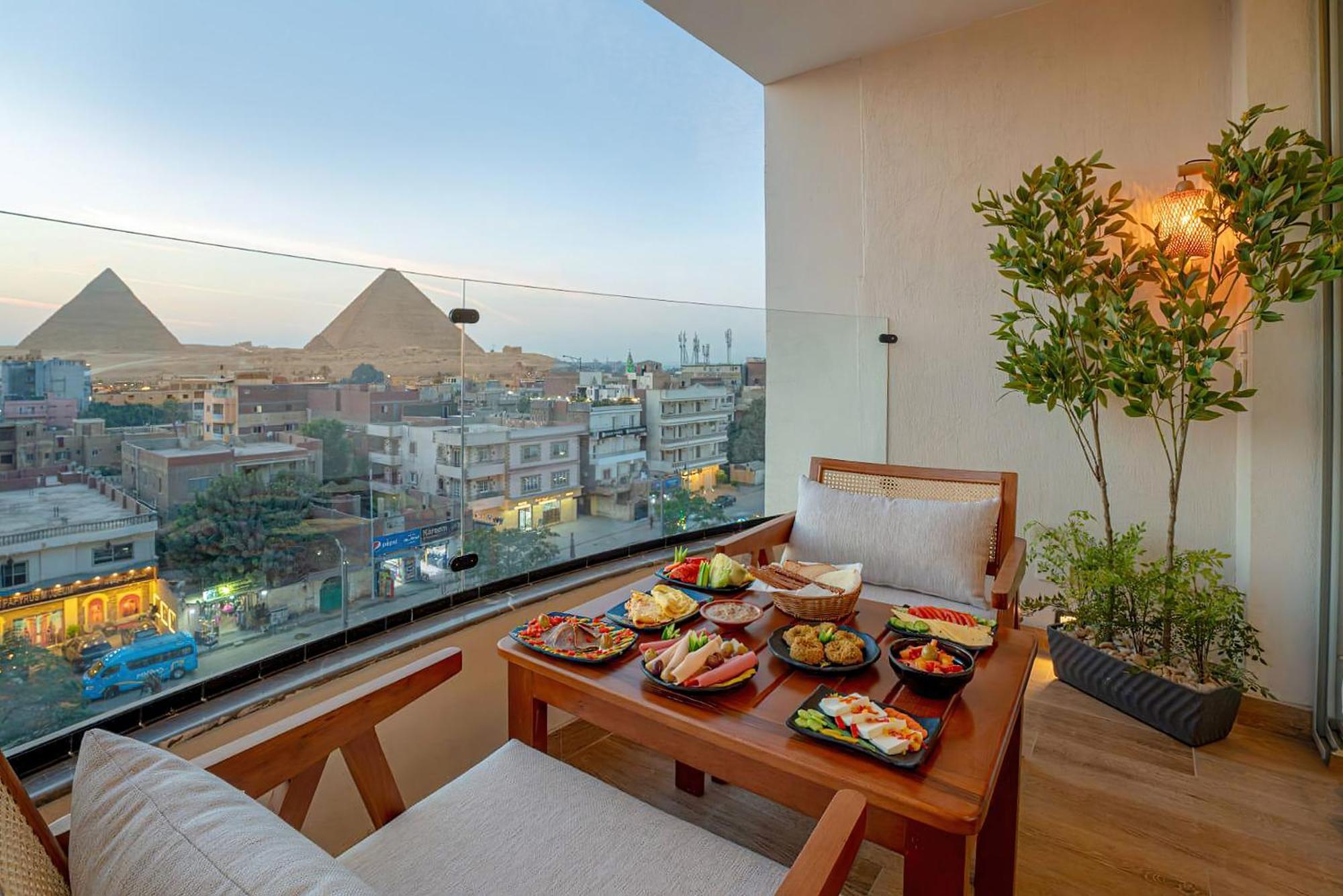 Galaxy Pyramids View Inn Kafrat al Jabal Exterior foto